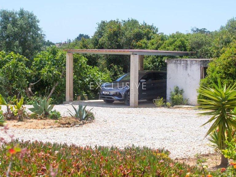 Villa for Sale in Porches, Algarve 16