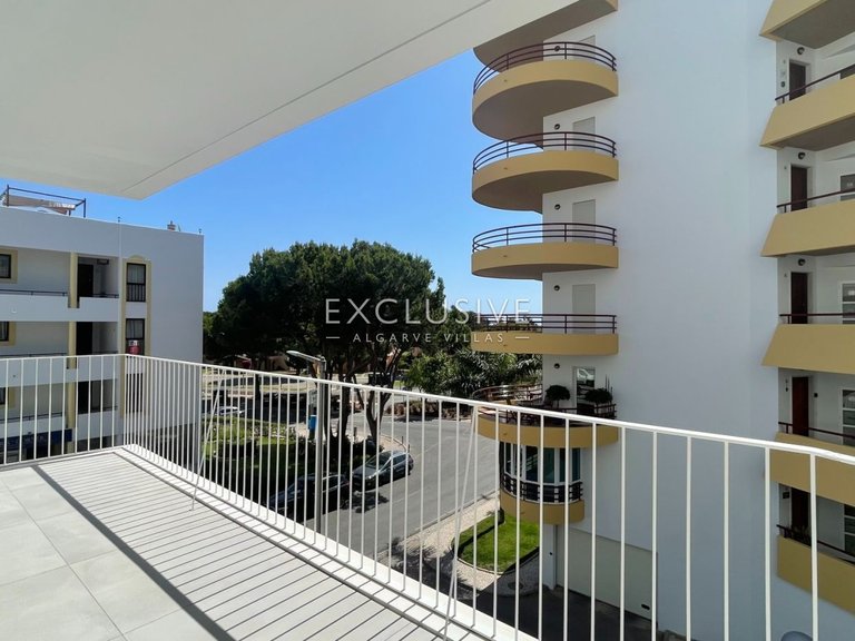 Apartment for Sale in Vilamoura, Algarve 5