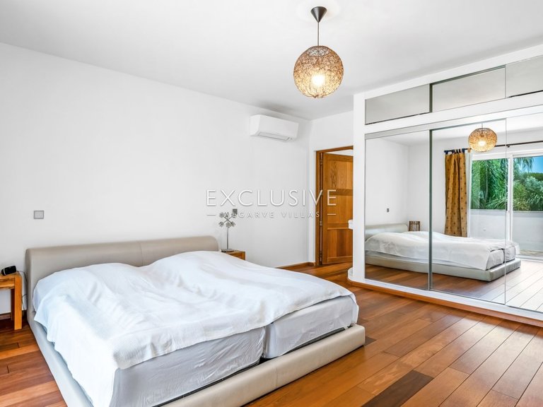 Villa for Sale in Tavira, Algarve 10