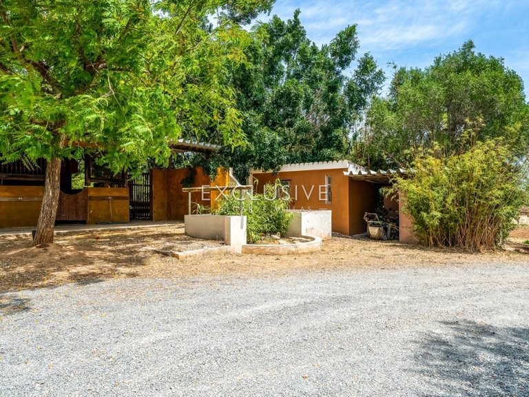 Villa for Sale in Tavira, Algarve 3