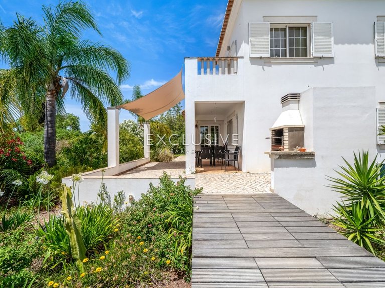 Villa for Sale in Tavira, Algarve 18
