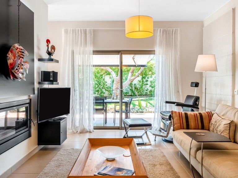 Villa for Sale in ArmaÇÃo De Pera, Algarve 27