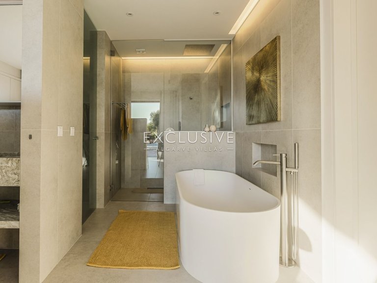 Villa for Sale in Lagos, Algarve 15