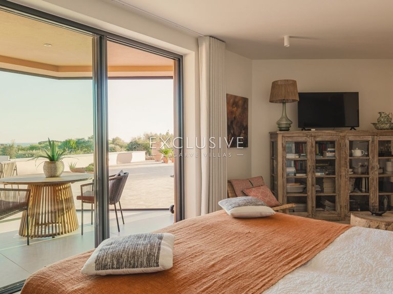 Villa for Sale in Lagos, Algarve 22