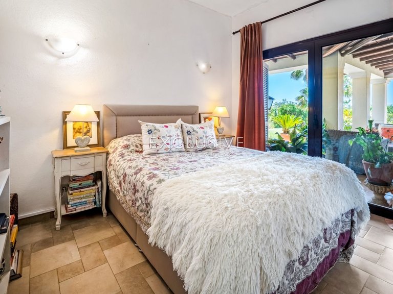 Villa for Sale in Carvoeiro, Algarve 20