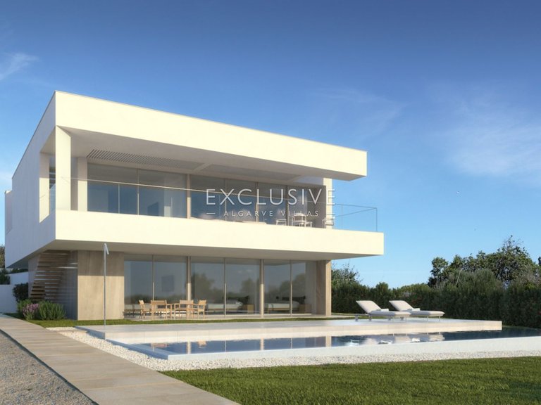 Villa for Sale in Praia Da Luz, Algarve 19
