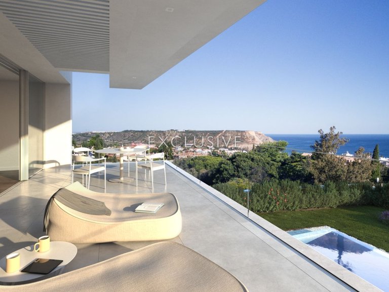 Villa for Sale in Praia Da Luz, Algarve 15