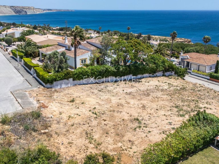 Plot for Sale in Praia Da Luz, Algarve 9