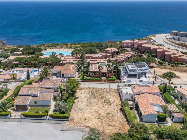 Plot for Sale in Praia Da Luz, Algarve 5
