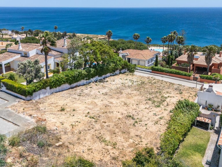 Plot for Sale in Praia Da Luz, Algarve 20
