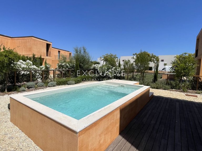 Villa for Sale in Vilamoura, Algarve 17