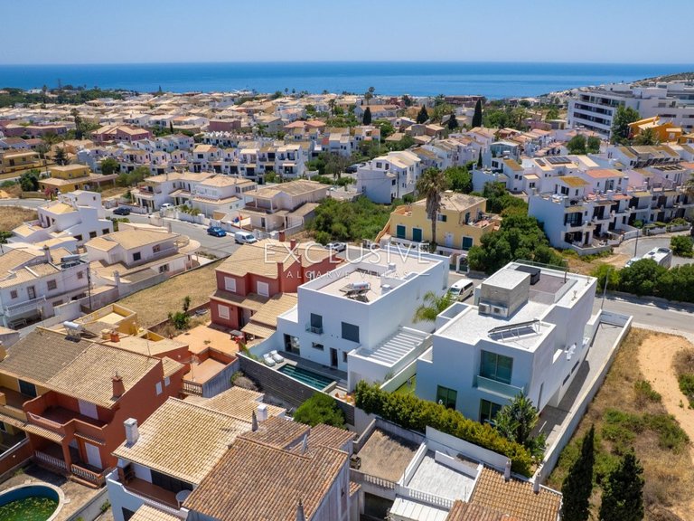 Villa for Sale in Lagos, Algarve 49