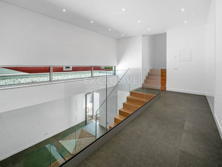 Villa for Sale in Lagos, Algarve 31