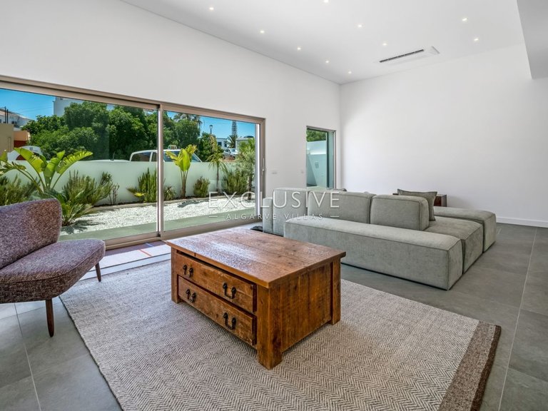 Villa for Sale in Lagos, Algarve 15