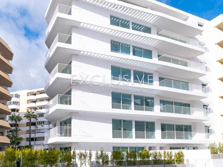 Apartment for Sale in Vilamoura, Algarve 1