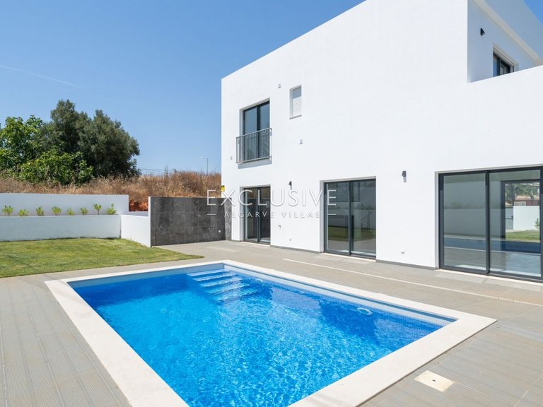 Villa for Sale in Lagos, Algarve 5