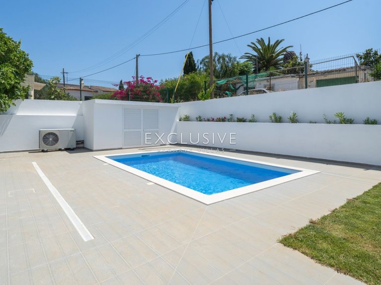 Villa for Sale in Lagos, Algarve 6