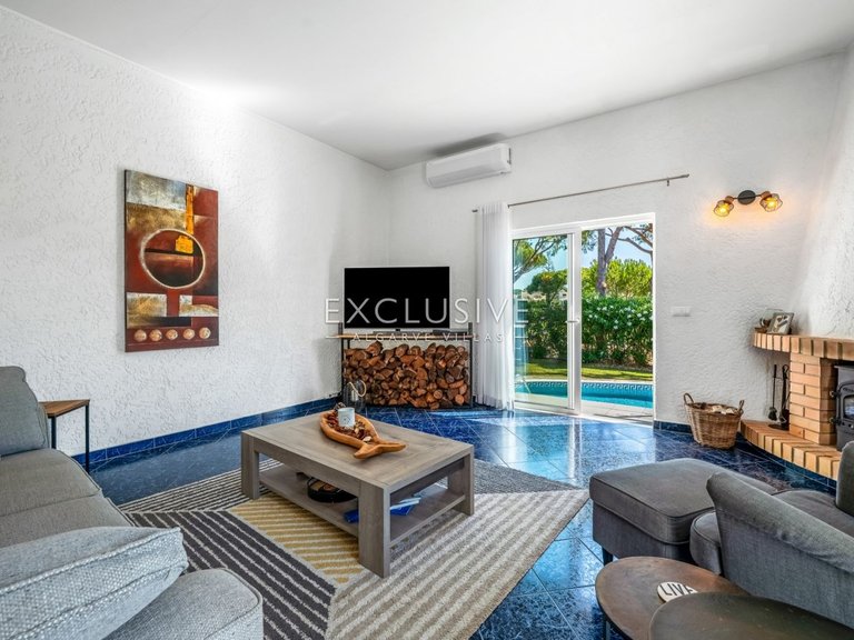 Villa for Sale in Vilamoura, Algarve 3