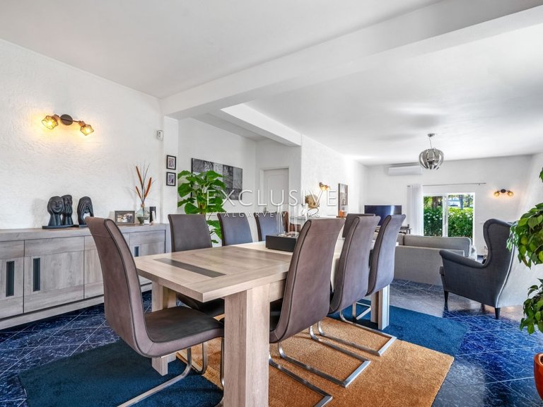 Villa for Sale in Vilamoura, Algarve 14
