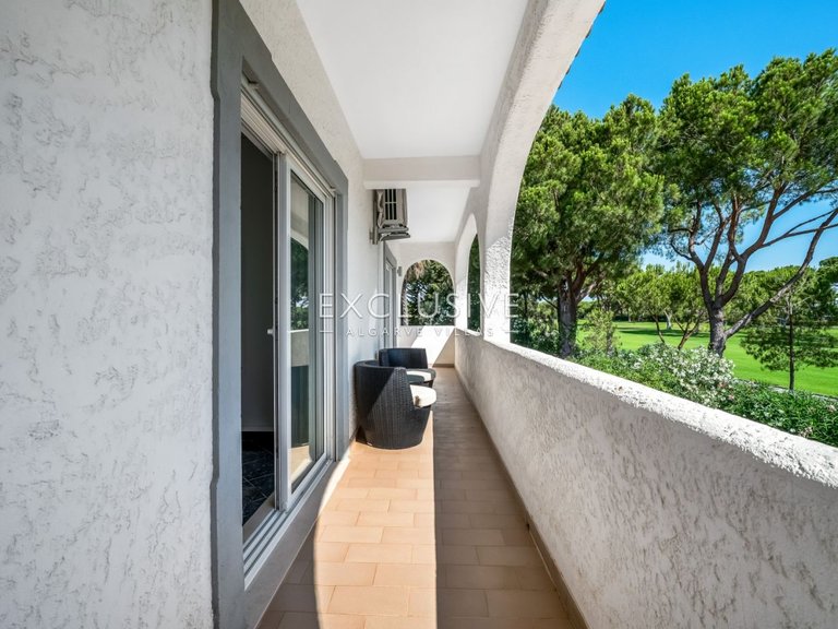 Villa for Sale in Vilamoura, Algarve 33