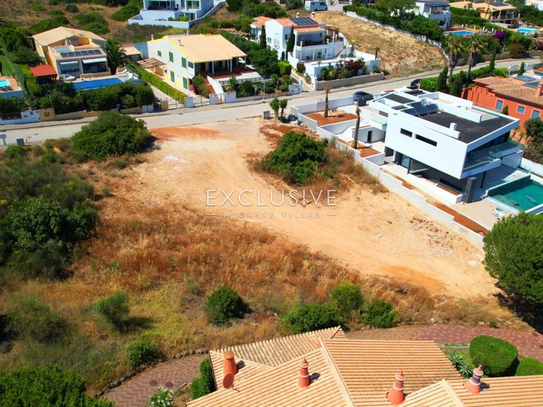 Villa for Sale in Praia Da Luz, Algarve 16