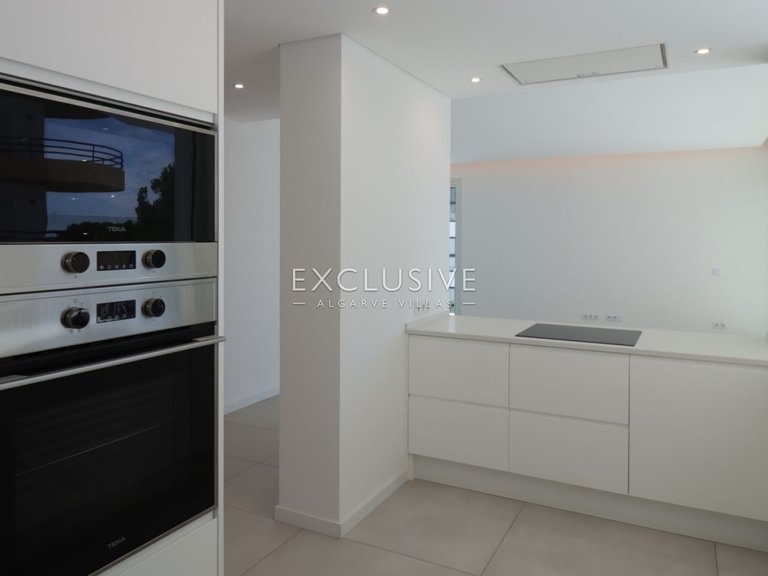 Apartment for Sale in Vilamoura, Algarve 23
