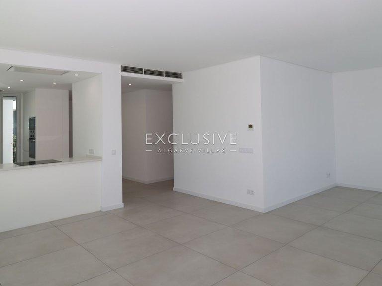 Apartment for Sale in Vilamoura, Algarve 21