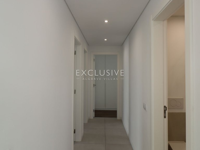 Apartment for Sale in Vilamoura, Algarve 20