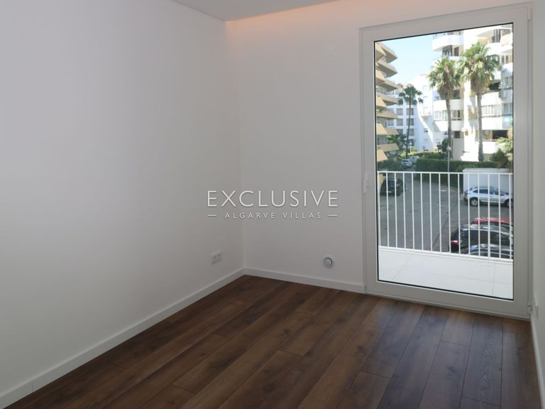 Apartment for Sale in Vilamoura, Algarve 17