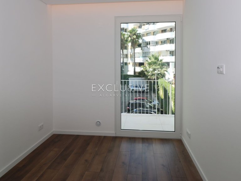Apartment for Sale in Vilamoura, Algarve 15