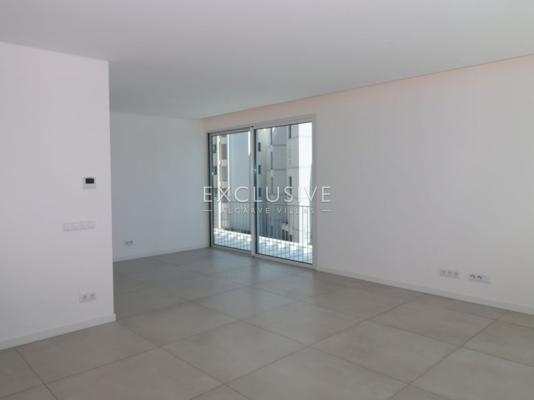 Apartment for Sale in Vilamoura, Algarve 2