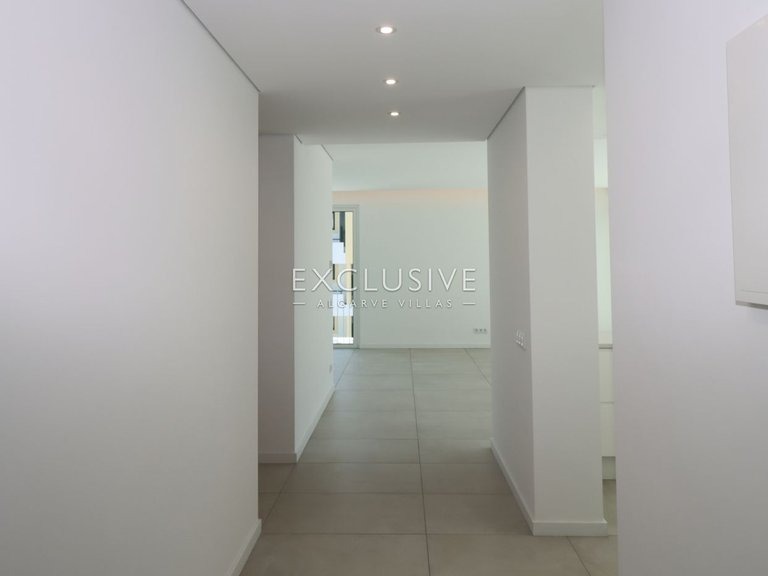 Apartment for Sale in Vilamoura, Algarve 9