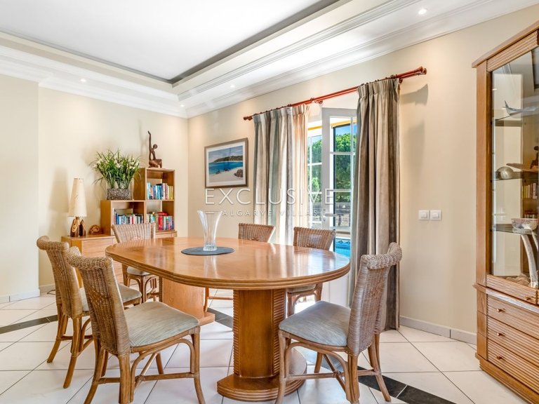 Villa for Sale in Albufeira, Algarve 7