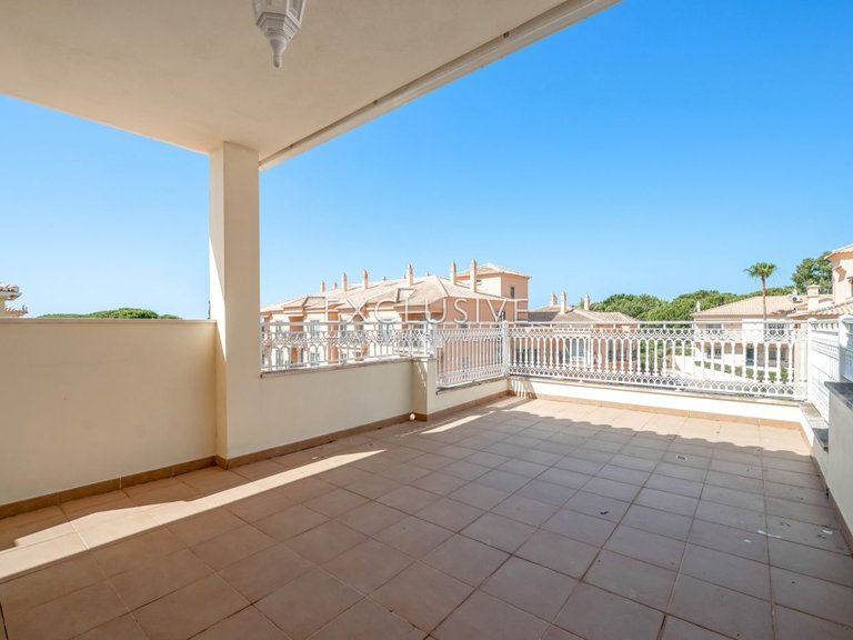 Villa for Sale in Albufeira, Algarve 29