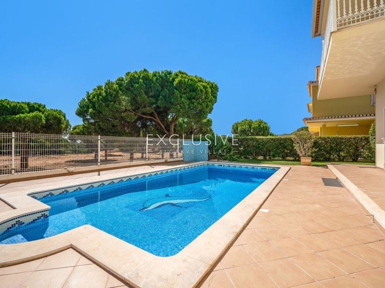 Villa for Sale in Albufeira, Algarve 45
