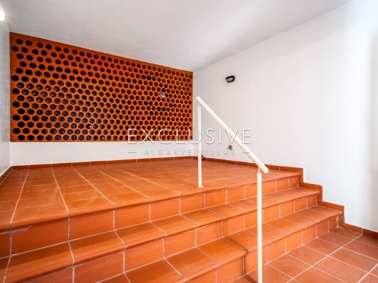 Villa for Sale in Carvoeiro, Algarve 48