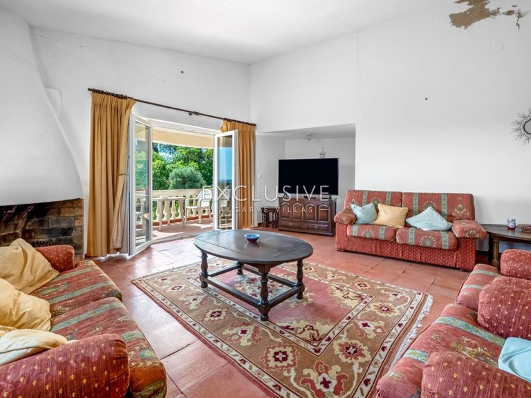 Villa for Sale in Lagos, Algarve 6