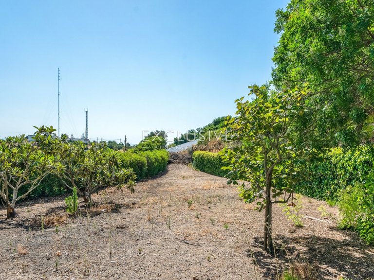 Villa for Sale in Lagos, Algarve 21