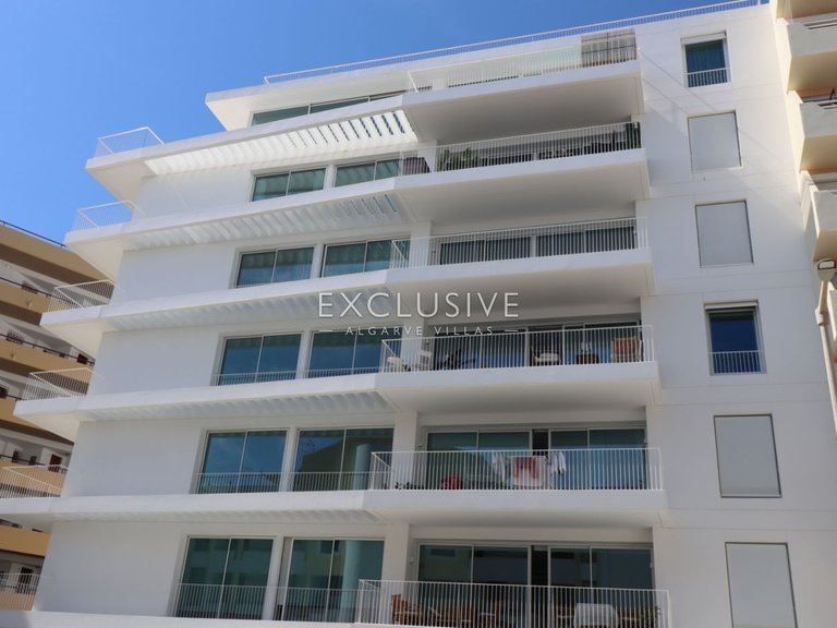 Apartment for Sale in Vilamoura, Algarve 27