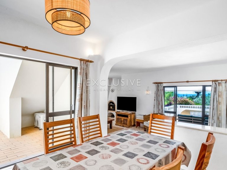 Villa for Sale in Carvoeiro, Algarve 47