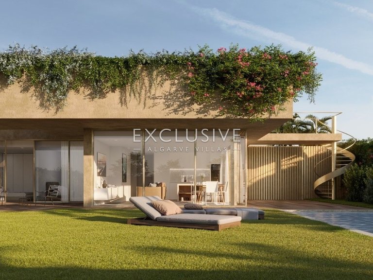 Town House for Sale in Praia Da Luz, Algarve 7