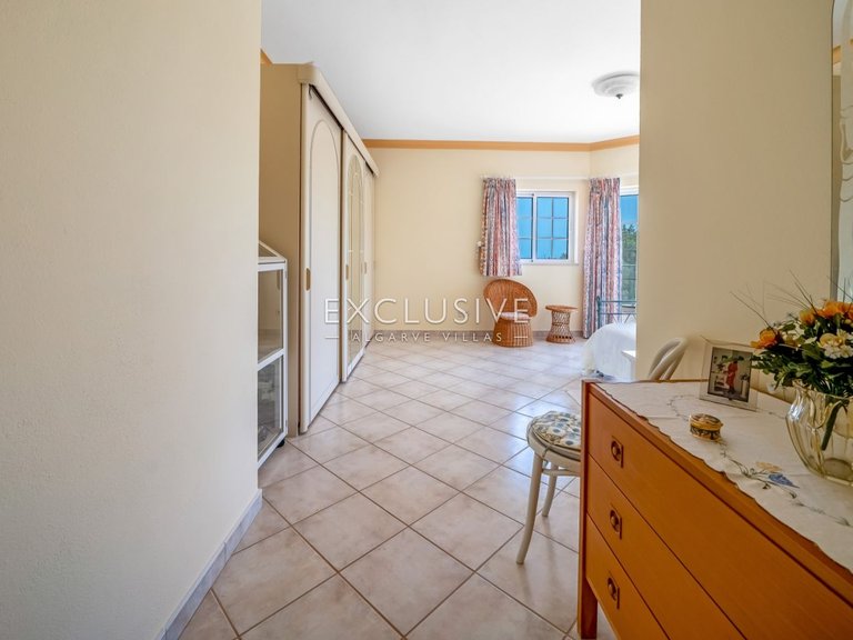 Villa for Sale in Carvoeiro, Algarve 28