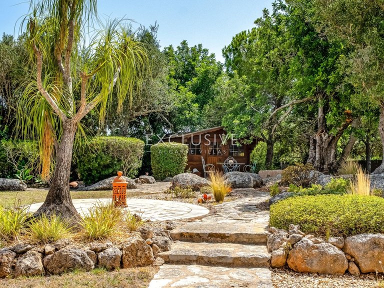 Villa for Sale in Carvoeiro, Algarve 39