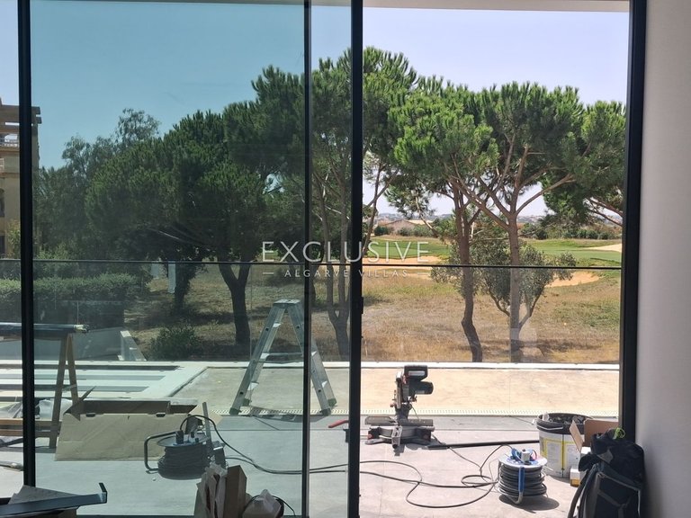 Villa for Sale in Vilamoura, Algarve 7