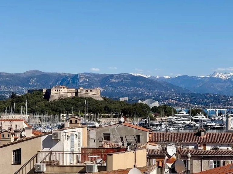 Apartment for Sale in Antibes, Antibes Area 1