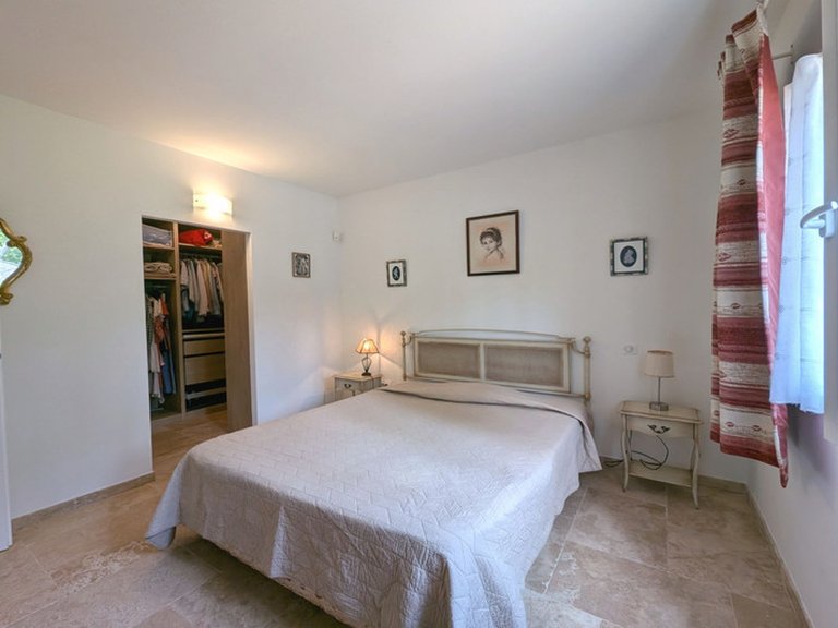 Villa for Sale in Lorgues, Var Countryside (fayence, Lorgues, Cotignac) 4