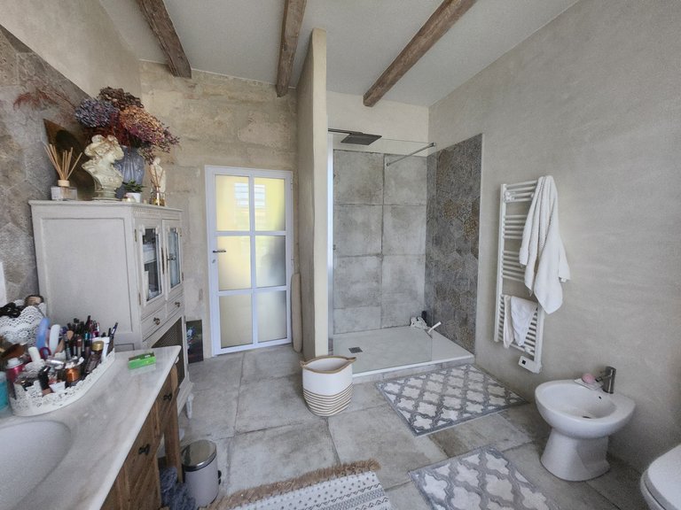 Villa for Sale in Uzes, Uzes Area 7
