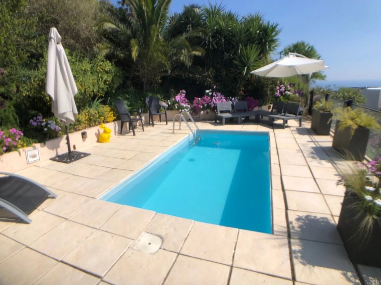 Villa for Sale in Nice, Nice Area 5