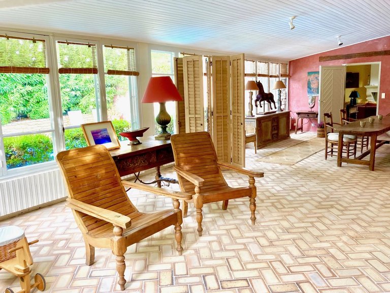 Villa for Sale in Oppede, The Luberon / Vaucluse 11