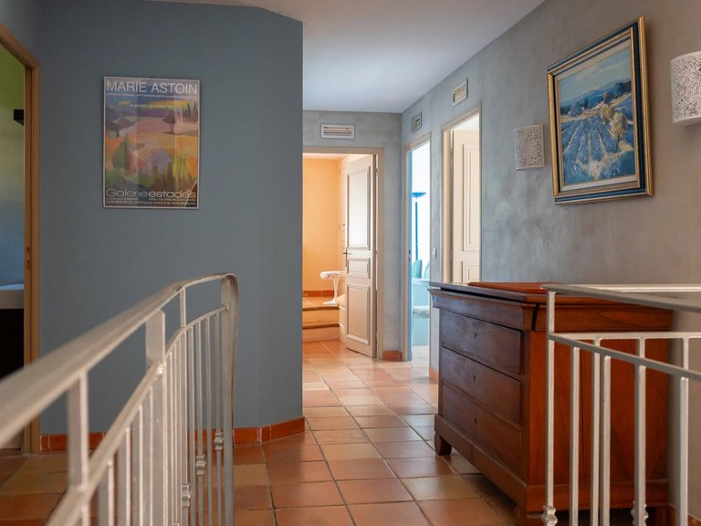Villa for Sale in Carqueiranne, Provence Coast (cassis To Cavalaire) 14